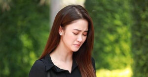 vua cam to quyet dinh ly hon chong bat ngo nam chat tay toi loi thu nhan cua anh khien toi lang nguo