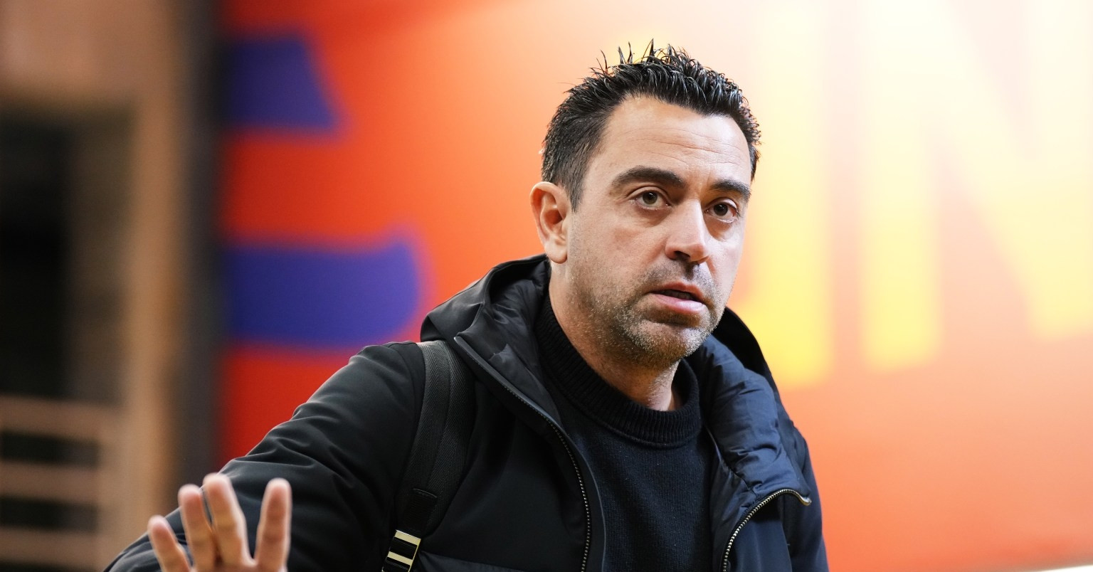 xavi fabregas va xabi alonso tranh ghe hlv truong chelsea 367