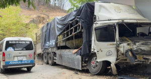 xe dau keo lao xuong tu trien nui o lam dong 3 nguoi tu vong 869