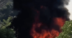 xe khach 45 cho boc chay du doi o nha trang 1008