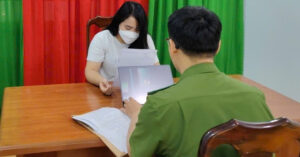 xu phat nguoi phu nu dung ai tao hon 400 video bia dat cau view tren youtube 1070