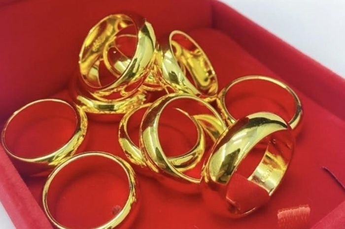 xuc dong vi con dau tang 5 nhan vang ngay sinh nhat nhung mang ban moi nga ngua 5274e262e95a42eca881