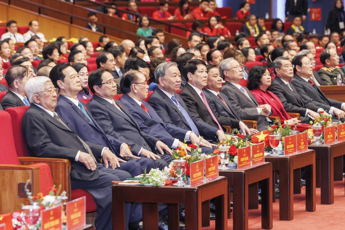 Z7370055475093 61Ecbaac69Ca0C6Ff703Aef68Ab747F820251227125051