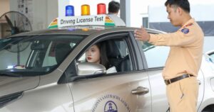 Hà Nội: Gần 2.000 học viên sát hạch lái xe mỗi ngày, nhiều người đỗ ngay lần thi đầu 1 z758204829936668ad06c83fb36d807babac4d3bc7274e 1772519556096675038495 282 561 1309 2205 crop 1772519