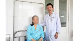 Đại tiện xuất huyết kéo dài 2 tháng, bệnh nhân phải nhập viện cấp cứu 1 z758533945696941f7250db0f515ba94cfcbbc1b6b8949 17725979360601705333626 0 60 1080 1788 crop 177259803