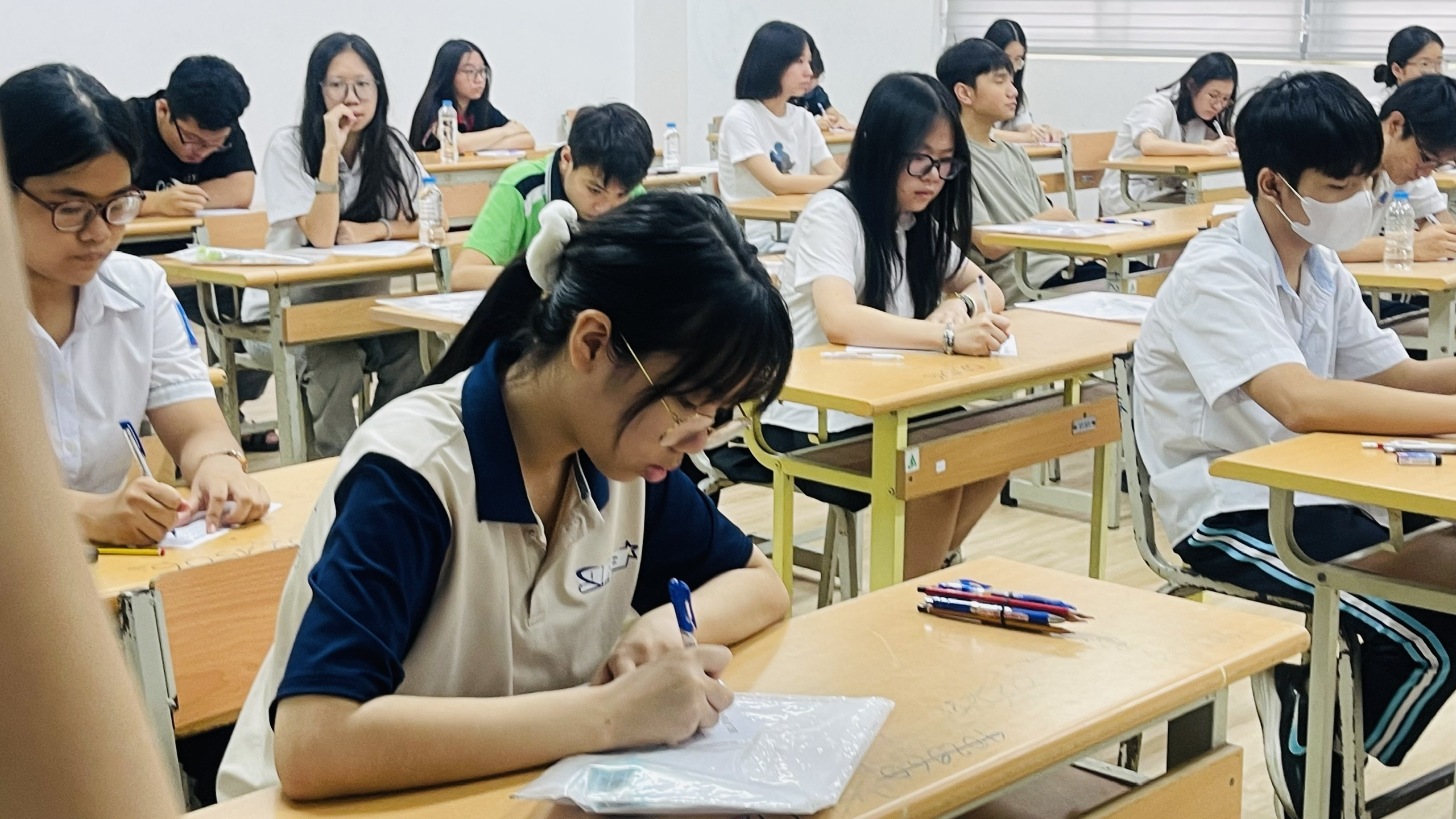 z7609604532586 cd44d78f93e6512a95cf5b9189396f70 0