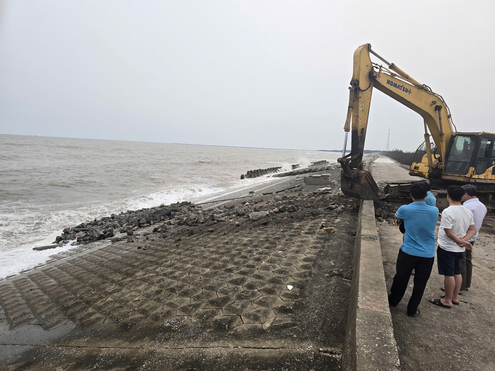 z7692715068576 6e94e421015119f1250a0f415f4847e0